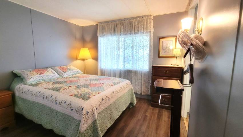 181 Juniper Dr. West a Dundee, FL Mobile or Manufactured Home for Sale